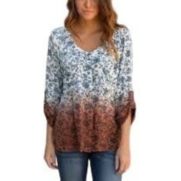 GIMMICKS BY BKE Womens Blouse SZ M Floral Ombre Open Back Pockets Blue - Picture 2 of 11